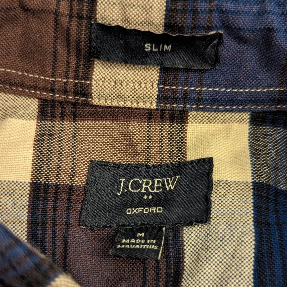 J Crew Oxford slim cut long sleeve plaid flannel shirt, size medium